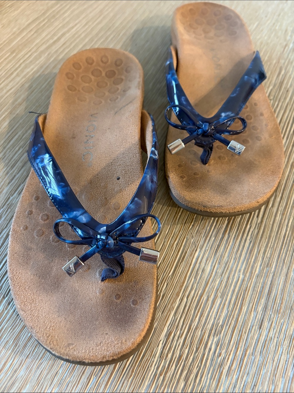 Vionic Brown and Navy Floral Wedge Sandals